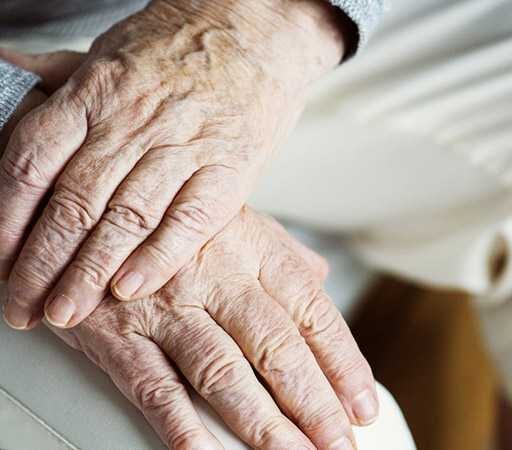 Profilaktyka samobójstw u&nbsp;osób w&nbsp;wieku senioralnym